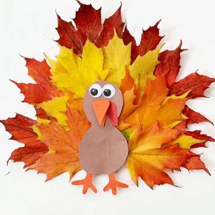 turkey made with leaves as feathers